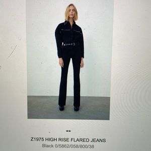 Zara high rise flared jeans new never worn with tags